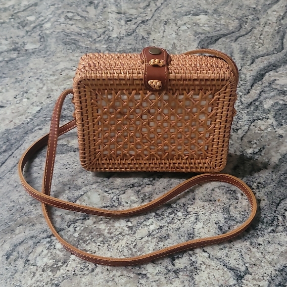 Vintage Crossbody Bag - Picture 1 of 12